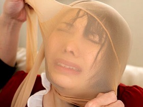 衝撃！こんな美女が！？パンスト変顔で顔面崩壊！？　サンプル画像14